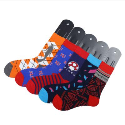 China Quentin Viable OEM Custom Design New Arrival Jacquard Pattern Mens Hip Hop Crew Combed Cotton Socks for sale