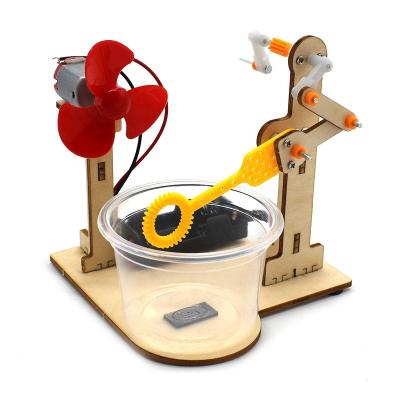 China Wooden Bubble Machine Hand Crank School Children Primary Science Experiment Toys for sale