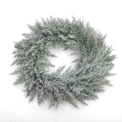 China Factory direct sale beautiful autumn and winter home decoration garland wedding decoration artificial silver leaf garland for sale