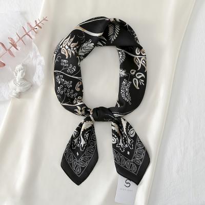 China New spring and summer twill scarf small square silk scarf fashion bird tree tree ladies' clothing decoration silk scarf with print for sale