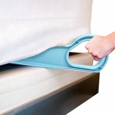 China Use Mattress Lifter Mattress Wedge Lift with Aids Lift and Hold Box Mattress Tuck Sheets or Bed Skirts Alleviating Excess Tension Mattress Lifter Tool for sale