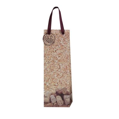 China Good Quality Wine Carrier Bag Tote Outdoor Folding Wine Bag Recyclable Paper Wine Bag With Logo for sale