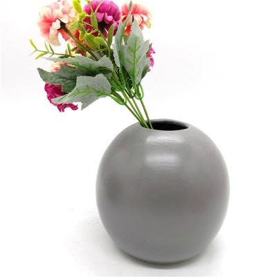 China Traditional Simple Home Luxury Medium Size Porcelain Flower Vases Ceramic Ornament Decorative for sale