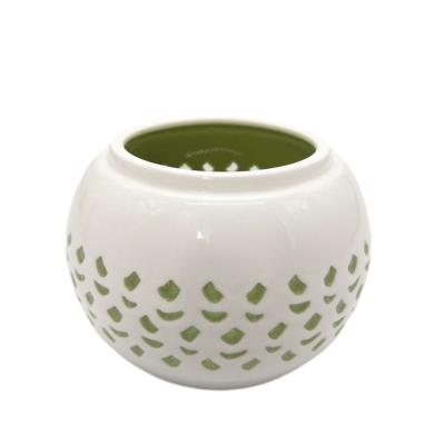 China Home decoration factory directly supply table ceramic candle holder for home decoration for sale