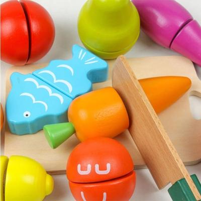 China Safe and healthy products. BSCI 2021 Labor Inspection New Design Child Kitchen Wooden Role Play Magnetic Vegetables Toys Sets Food Fruit Cutting Toy for sale