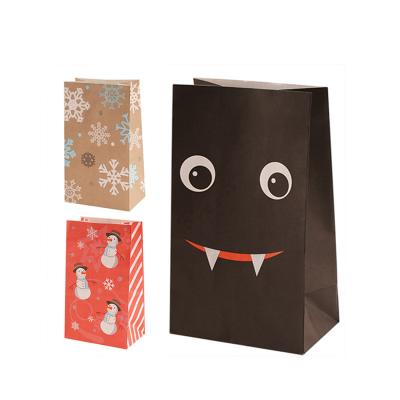 China Recyclable Customized Small Halloween Paper Bag Christmas Paper Bag Party Favor Gift Candy Snacks Packaging for sale