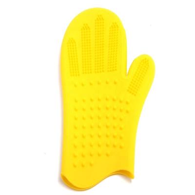 China Viable Supplies Silicone Pet Hair Remover Gloves WEFOCUS Soft Pet Grooming Mitt Deshedding Brush Glove for sale