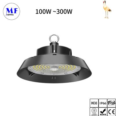 China Alta potencia IP65 LED OVNI luz de alta bahía resistente al agua 100W-300W Para taller de supermercado estacionamiento subterráneo en venta