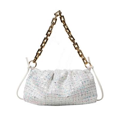 China Fashion High Quality Wholesale Mental Chain Purses and Purses Dumpling Bags Women's Knitting Ladies Handbags for sale