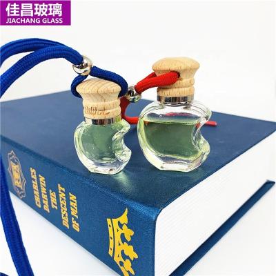 China High Quality New Design 10ml 15ml PERFUME Rope Hanging Car Diffuser Empty Glass Perfume Bottle for sale