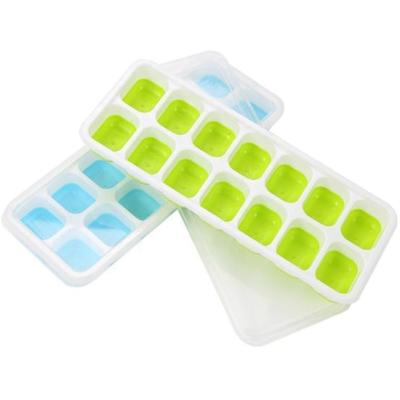 China Sustainable Kitchen Accessories Stackable Ice Trays 2 Packs Spill-Resistant Ice Cube Mold Silicone Lids for sale