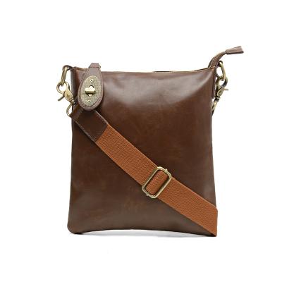 China 2022 Retro Fashion Brown PU Leather Male Shoulder Bag Factory for sale