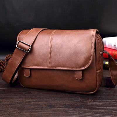 China Outdoor Activity Soft Flip Fashion Bike Motorcycle Leather Bag for sale