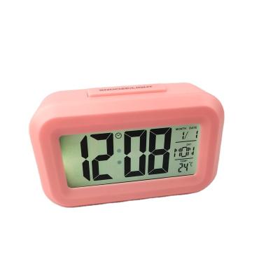 China Classroom New Style Hot Amazon Selling LCD Electronic Alarm Clock Student Bedside Clock Smart Desk for sale