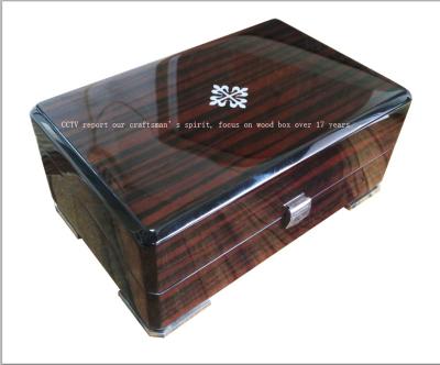 China Handmade Recycled Luxury Wooden Handcrafted Materials Watch Box Storage Packing Box for sale