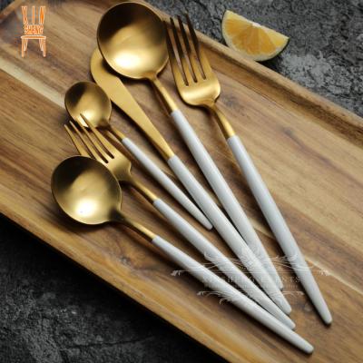 China Wholesale Disposable In Titanium Plated Flatware Restaurant PVD Gold Cutlery Gold Stock Wedding for sale