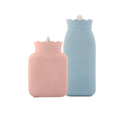 China Cute Silicone Hot Water Bottle Mini Rubber Silicone Heater Cold Hot Water Bottle Long With Knitted Cover for sale