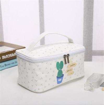 China Lightweight Good Quality Empty Wholesale Canvas New Product Women Cosmetic Bag for sale