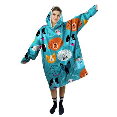 China 2022 Versatile Use Scenarios Anti-pilling Practical Hoodie Design Printed Wearable Covering Hoodie for sale