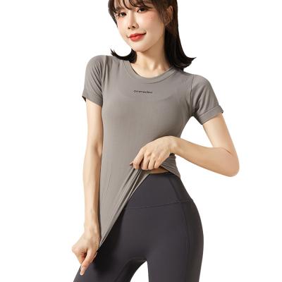 China Women's Fitness Short Sleeve T-shirts Anti-Wrinkle Running Quick-Drying Thin Breathable Well-Fitting Elastic Clothes for sale