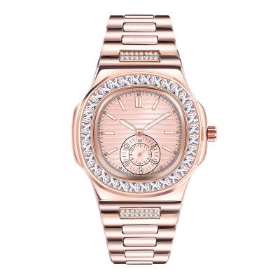 China Auto Date Logo Square Mens Rose Gold Custom Made Diamond Watch Luxury Quartz Bling Hip Hop Iced Out Watches for sale