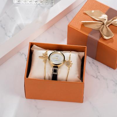 China Automatic date fashion luxury ladies leather strap watches women watch with box gift set Al fajr watch for sale