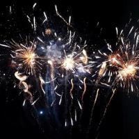 Chine Chine Pyrotechnique 98 coups de feu Consommation gâteau de Noël et de Nouvel An Feux d'artifice et pétards à vendre