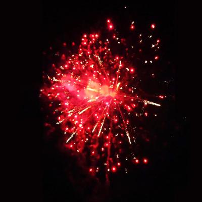 China Chinese fabriek Groothandel 1,2'' Inch Kleurrijke Hemel 1,4g Consument Cake Vuurwerk Voor Viering Buiten Grote Vuurwerk Pyrotechniek Te koop