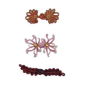 China Chrysanthemum Hand-woven Chrysanthemum Rabbit Earring Rabbit Earring National Wind Chrysanthemum Long Tail Hanfu Tang Suit Dry Cleaning Buckle Qipao for sale