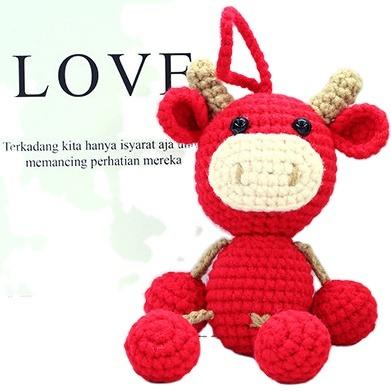 China Fashion Modern Knitwear Calf Crochet Doll Creative Home Hanging Ornaments for sale