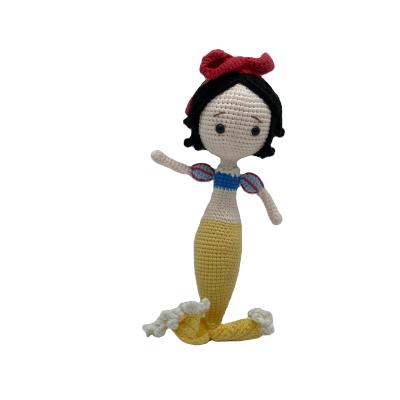 China Christmas Handmade Creative Home Decoration Gifts Craft Diy Crochet Master Works Crochet Snow White Mermaid for sale