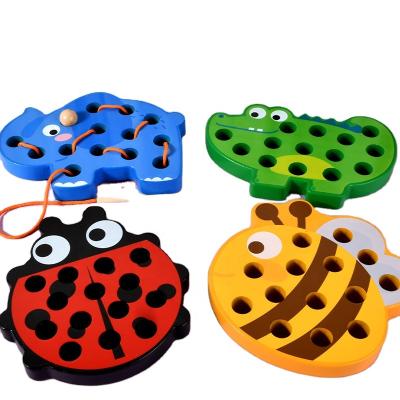 China 2022 Montessori Children's Concentration Training Wooden Threading Play Wooden Animals Stringing Toys for sale