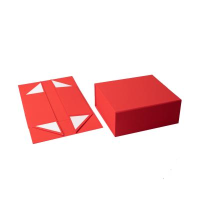 China Recyclable Logo Recycled Cardboard Custom Paper Luxury Folding Gift Box for sale