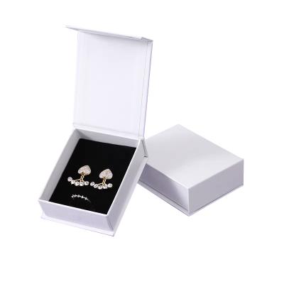 China Custom Recyclable Square 2cm Jewelry Set Box Packaging Box Jewelry Set Box Logo Cardboard Self Self Warm White Small Flap For Earring for sale