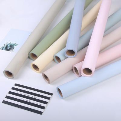 China New Fashion Biodegradable Korean Flower Bouquet Matte Waterproof Flower Wrapping Paper Two Side Roll for sale