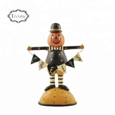 China Handmade Wholesale Pumpkin Gentleman Halloween Factory Ghost Resin Figurine Crawling Crafts for sale