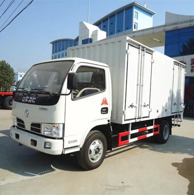 China Famous Jmc Light Truck refrigerado 4x2 camión de transporte de alimentos congelados para la venta en venta