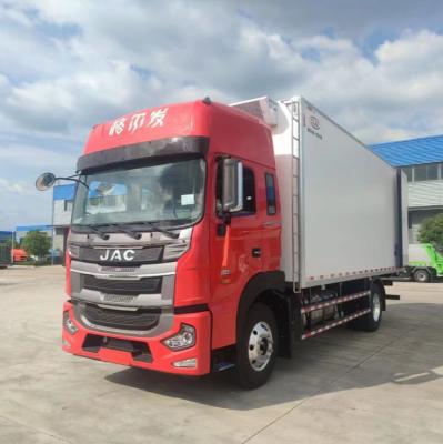 China Nahrungsmitteltransport JAC Frozen Food Trucks 10 Ton Refrigerated Truck For Frozen zu verkaufen