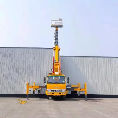 China Isuzu 85KW Aerial Working Truck Bucket Trucks 200kg Load 5-Speed Manual Hexagonal Jib Strobe Light for sale