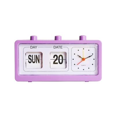 China Good Quality Paging Contemporary Time Display Automatic Flip Stand Clock Wooden Table Clock for sale