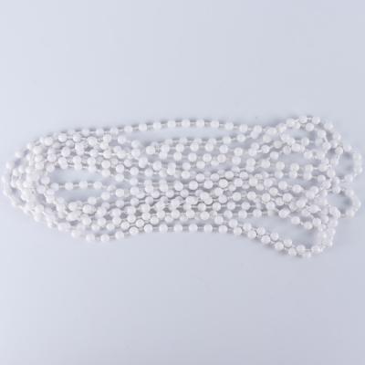 China Minimalist High Quality Plastic Curtain Accessories Roller Shade Bead Chains Ball Chains Curtain Chain for sale