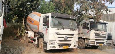 China Howo 6x4 Used Concrete Mixer Truck , 10cbm On Site Cement Mixing Truck for sale