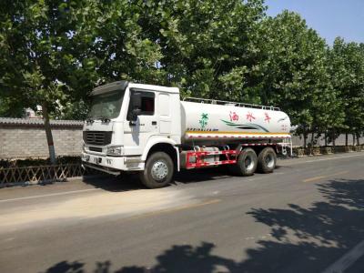 China Van de Diesel van Sinotrukhowo de 6x4 Gebruikte Vrachtwagen Watertanker Te koop