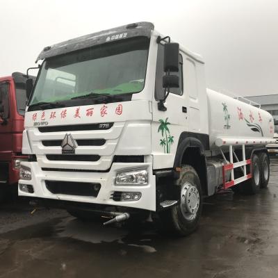 China Gebruikte het Watertankwagen van 336HP Sinotruck Howo 20m3 Te koop