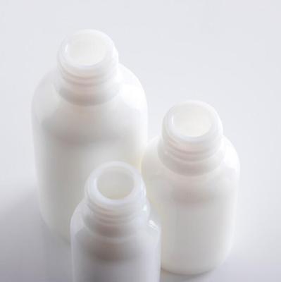 China Personal care in stock white china supplier bottle china essential oil cosmetic bottle for sale