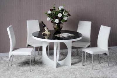 China Modern Dining Room Furniture,White High Glossy/Glass Dining Table for sale