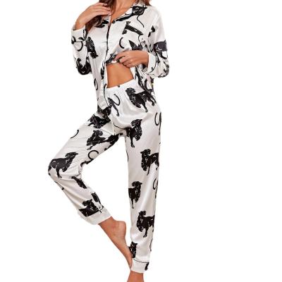 China New Design 2 Piece Designer QUICK DRY QUICK DRY Pajama Sleepwear Leopard Silky Pajamas Set Satin Women Pajamas Loungewear Two Piece Se for sale