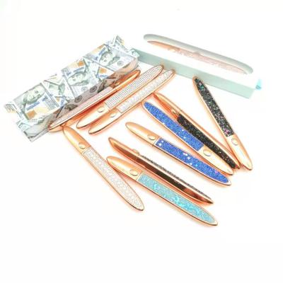 China Wholesale Waterproof Eyelash Glue Pen Beads Wick Glue Pen Sale Whole Eyelash Glue Pen Adhesive Black for sale