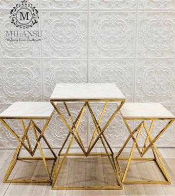 China Modern / Luxury Wedding Gold Stainless Steel Square Flower Racks Furniture Display Racks for sale