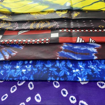 China Double Tear-resistant High Quality Polyester Material Printing Real Wax Fabric African Wax Prints Ghana For Making Clothing Fabrics for sale